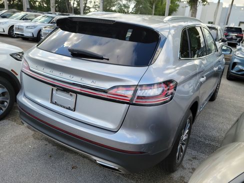 Certified 2023 Lincoln Nautilus AWD w/ Premium Package image 4