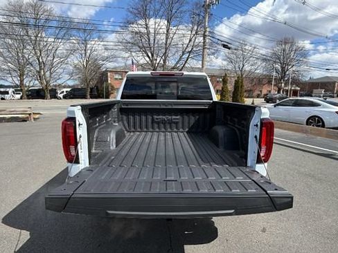 New 2026 GMC Sierra 1500 SLT w/ SLT Premium Plus Package AWD/4WD image 10