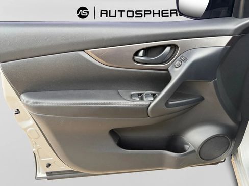 Used 2021 Nissan Rogue Sport S FWD image 14