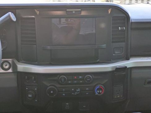 Used 2025 Ford F250 XLT image 13