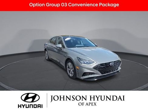 Used 2021 Hyundai Sonata SEL w/ Convenience Package image 2