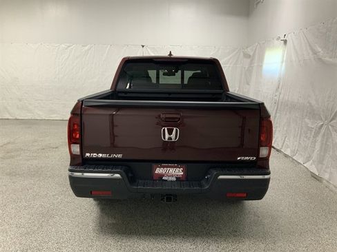 Used 2017 Honda Ridgeline RTL-E image 4