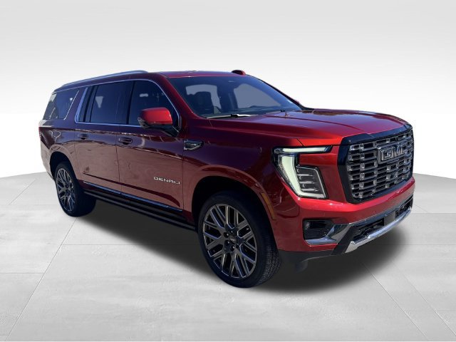 Used 2025 GMC Yukon XL Denali Ultimate AWD/4WD image 3