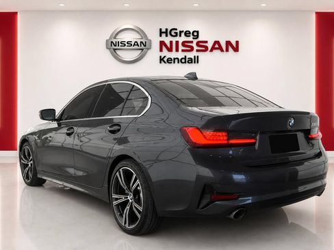 Used 2021 BMW 330i Sedan w/ Convenience Package RWD image 2