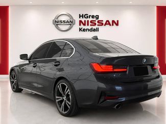 Used 2021 BMW 330i Sedan w/ Convenience Package RWD video 2