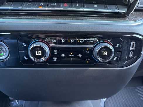 Used 2022 Chevrolet Silverado 1500 RST image 47