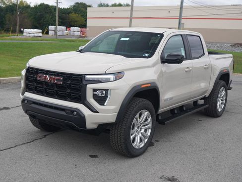 New 2026 GMC Canyon Elevation w/ Convenience Package image 8