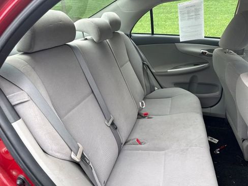 Used 2011 Toyota Corolla LE FWD image 14