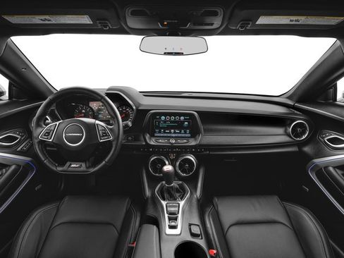 Used 2017 Chevrolet Camaro SS RWD image 11