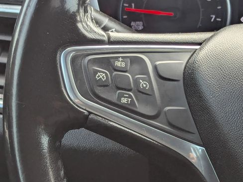 Used 2019 Chevrolet Equinox LT FWD image 22