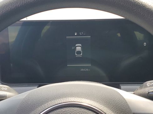 Used 2025 Kia K5 LXS image 10