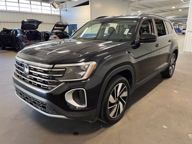 Used 2025 Volkswagen Atlas SE FWD image 7