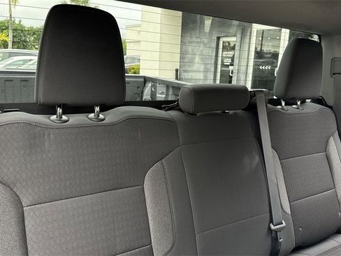 Used 2021 Chevrolet Silverado 1500 LT image 48