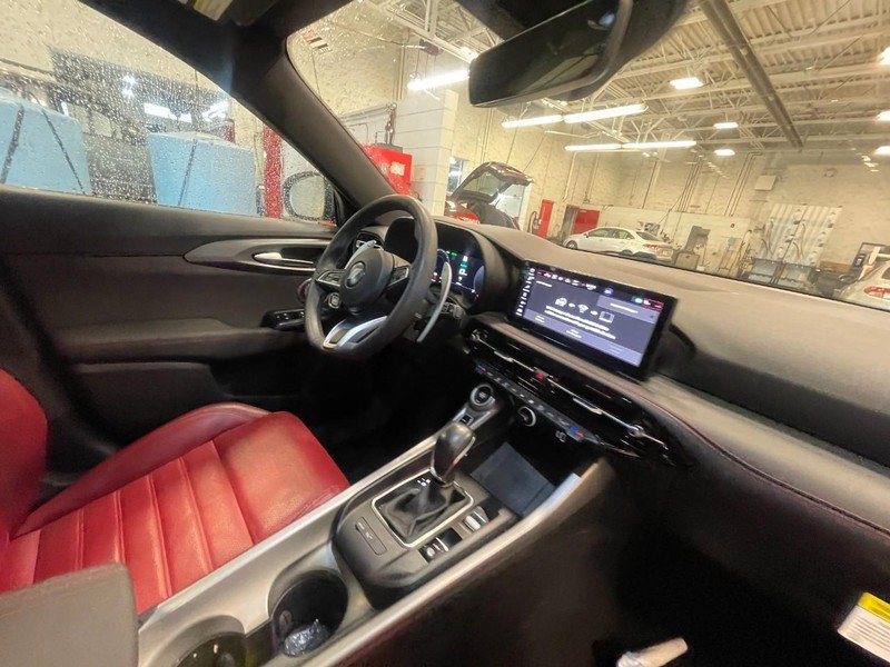 Used 2024 Dodge Hornet R/T Plus AWD/4WD image 5