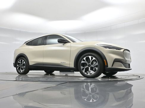 New 2026 Ford Mustang Mach-E Select image 44