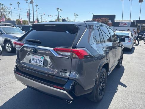 Used 2024 Toyota RAV4 XSE w/ Advanced Technology Package AWD/4WD image 4