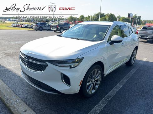 Certified 2022 Buick Envision Avenir w/ Technology Package II FWD image 1