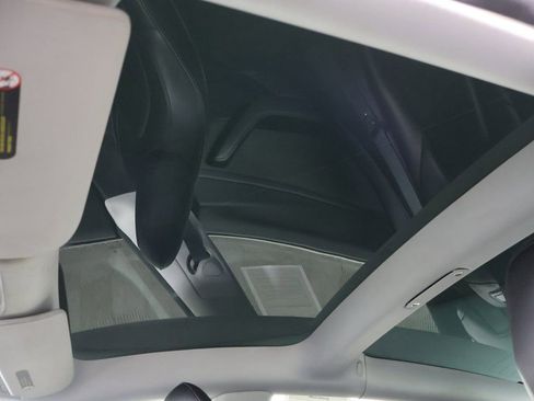 Used 2021 Tesla Model 3 Standard Range Plus image 18