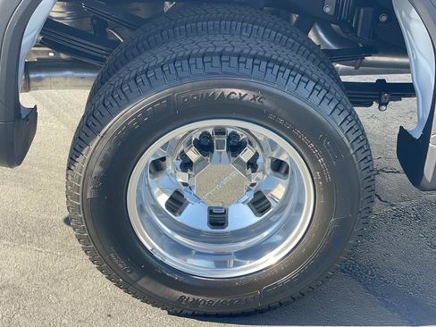 New 2026 GMC Sierra 3500 Denali w/ Denali Reserve Package AWD/4WD image 30