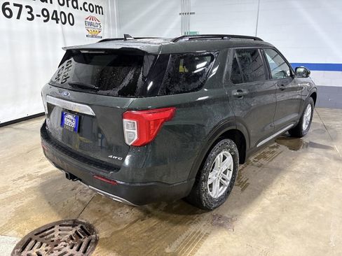 Used 2023 Ford Explorer XLT w/ Equipment Group 202A image 6