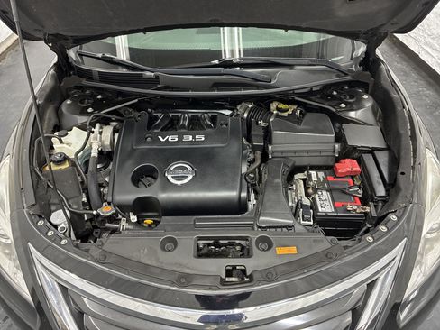 Used 2015 Nissan Altima 3.5 SL FWD image 6