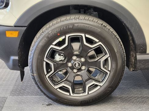 New 2025 Ford Bronco Sport Outer Banks w/ Outer Banks Tech Package+ AWD/4WD image 22