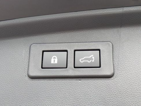 Certified 2025 Subaru Outback Premium w/ Popular Package #1 image 13