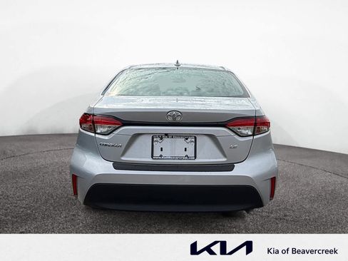 Used 2024 Toyota Corolla LE w/ LE Convenience Package image 4