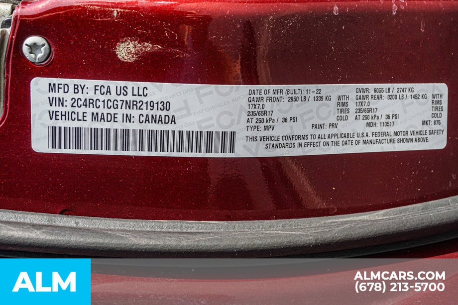 Used 2022 Chrysler Voyager LX FWD image 57