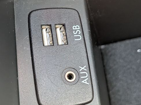 Used 2018 Subaru Forester 2.5i Premium AWD/4WD image 33