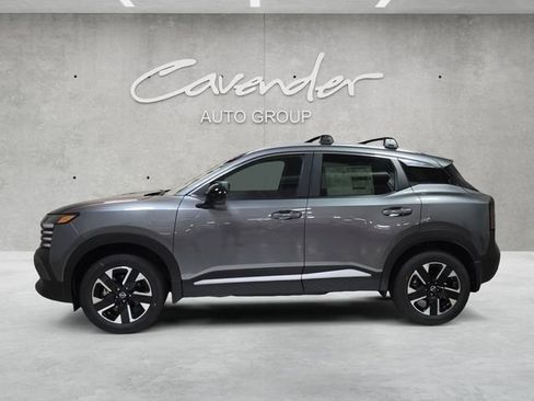 New 2026 Nissan Kicks SV AWD/4WD image 13