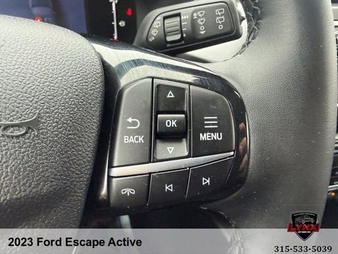Used 2023 Ford Escape Active AWD/4WD image 23