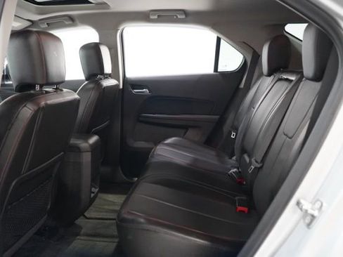 Used 2017 Chevrolet Equinox Premier w/ Enhanced Convenience Package image 33