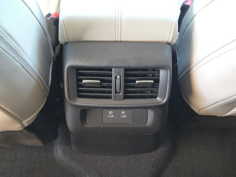 New 2026 Nissan Murano SV image 18