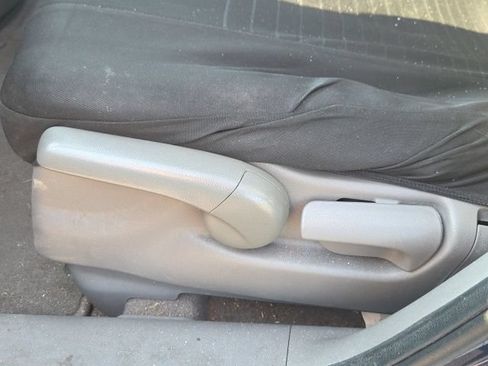 Used 2010 Honda CR-V LX image 21