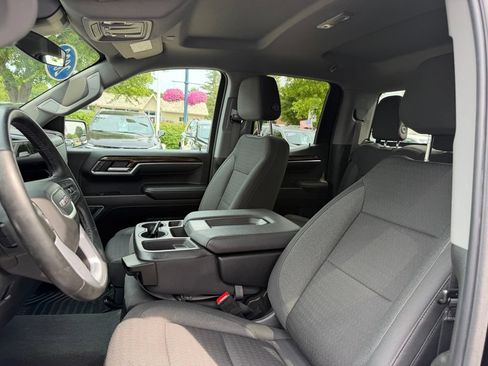 Used 2023 GMC Sierra 1500 Elevation AWD/4WD image 14
