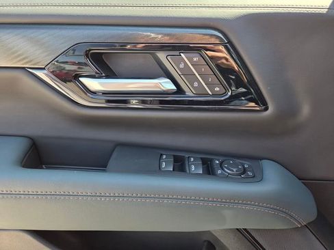 New 2026 GMC Yukon AT4 w/ AT4 Premium Plus Package image 25