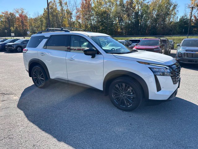 New 2026 Nissan Pathfinder SL AWD/4WD image 12