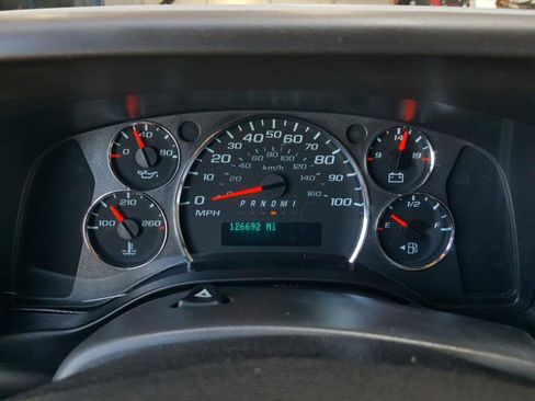 Used 2019 Chevrolet Express 2500 2500 Cargo Extended w/ Driver Convenience Package image 17