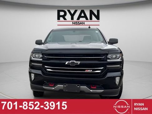 Used 2017 Chevrolet Silverado 1500 LTZ Z71 w/ Redline Edition AWD/4WD image 4