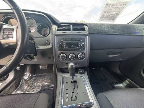 Used 2013 Dodge Challenger R/T RWD image 16