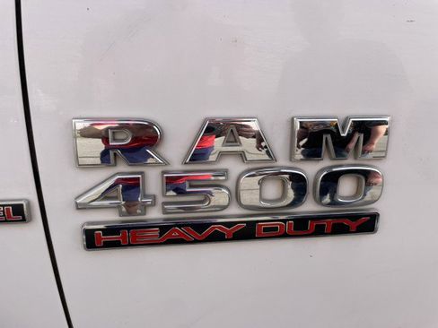Used 2014 RAM 4500 Tradesman w/ Max Tow Package image 19