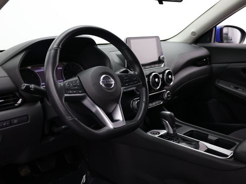Used 2021 Nissan Sentra SV FWD image 13
