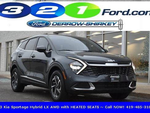 Used 2023 Kia Sportage LX image 1