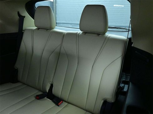 Used 2024 Acura MDX 3.5L image 22