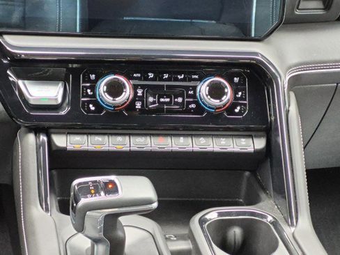 Used 2024 GMC Sierra 1500 AT4X w/ AT4X AEV Edition image 33