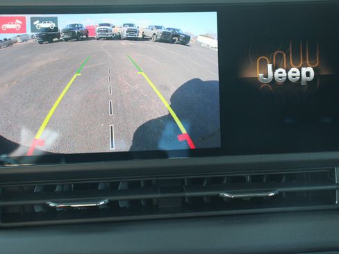 New 2026 Jeep Wrangler Unlimited Rubicon AWD/4WD image 19