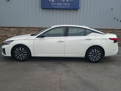 Used 2025 Nissan Altima 2.5 SV