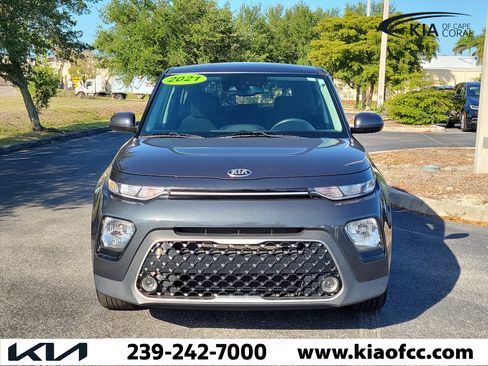 Certified 2021 Kia Soul EX image 2