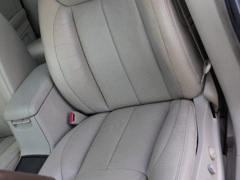 Used 2006 Cadillac DTS Luxury II w/ Sun And Sound Package image 14